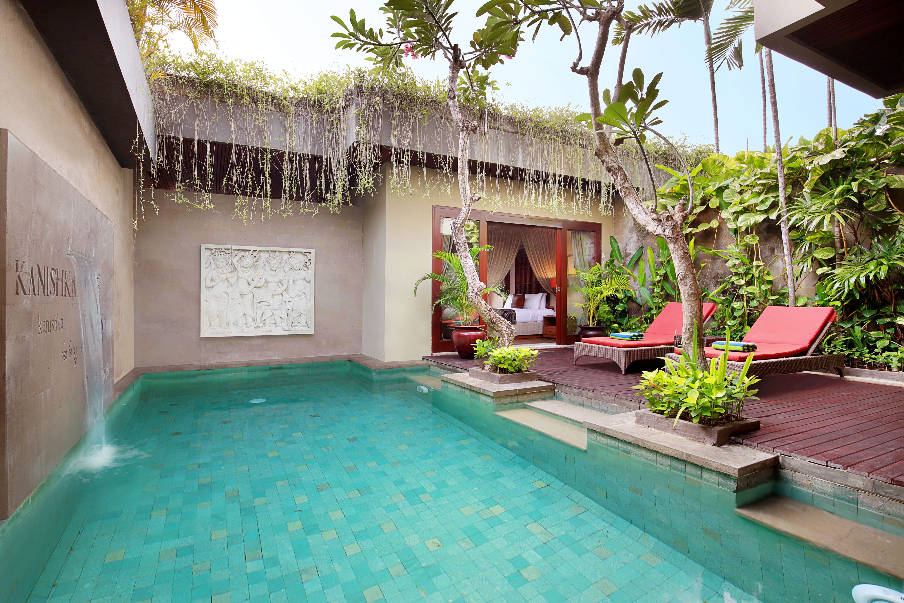 One Bedroom Private Pool